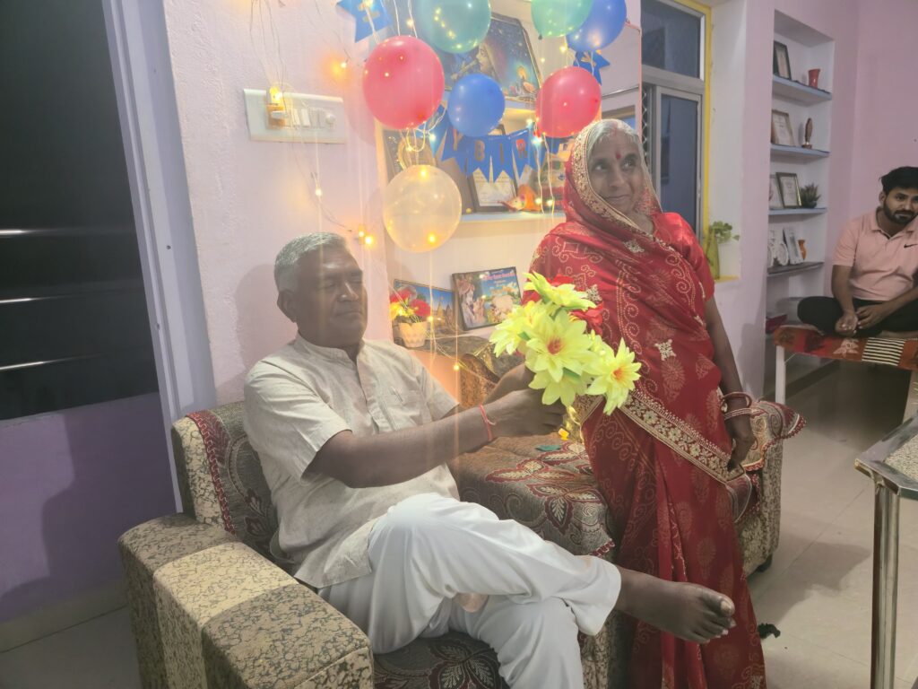 उलझन–सुलझन की स्वर्णिम आभा – शिवराज जी