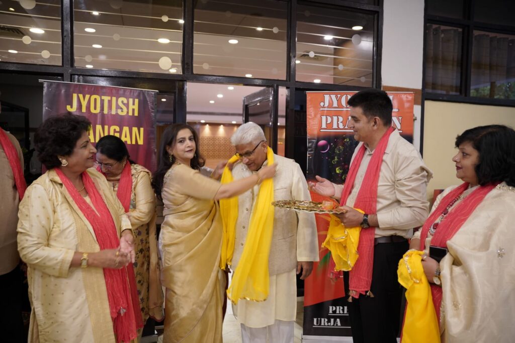 डॉ सतीश शास्त्री का आत्मकथ्य