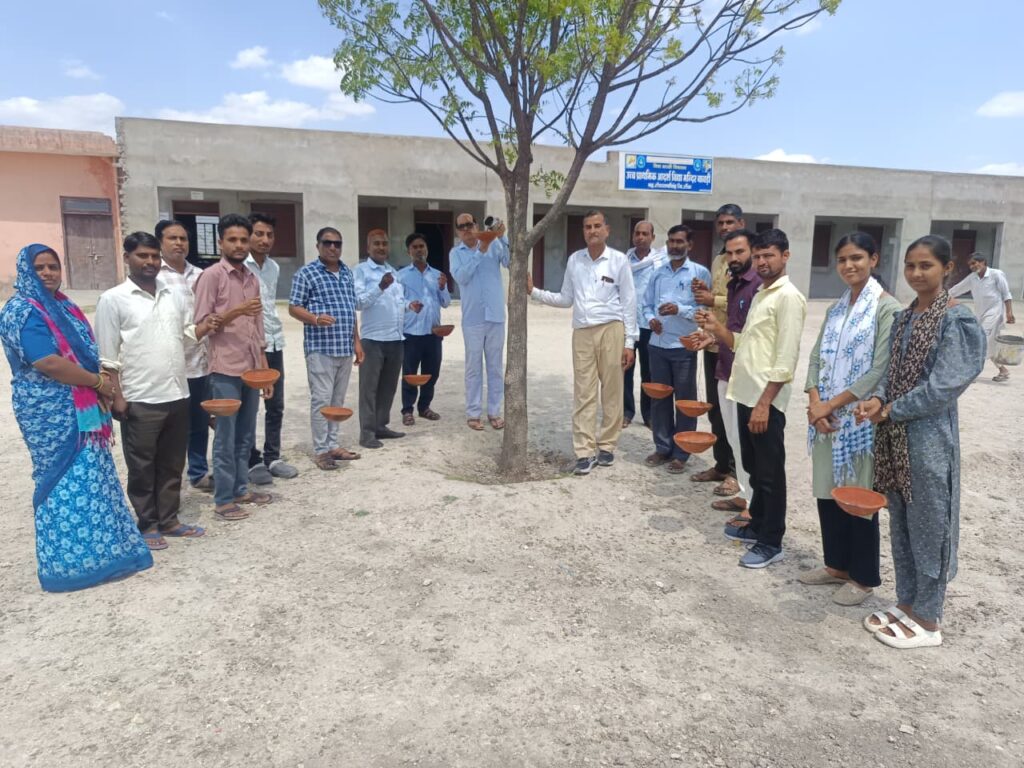 बेजुबानों की मदद